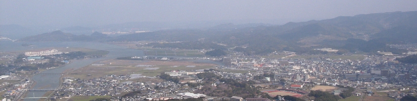 伊万里湾と伊万里の街